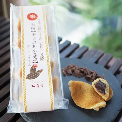 モチモチ米粉チョコあん巻き